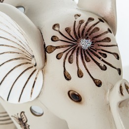 Figura Elefante Resina Blanca y Dorada 18,5cm | Decoración Hogar