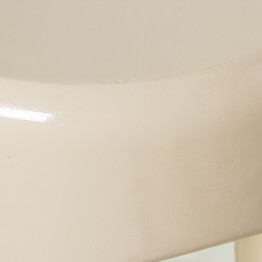 Mesa Auxiliar Fibra de Vidrio Crema Brillo 35x35x43cm